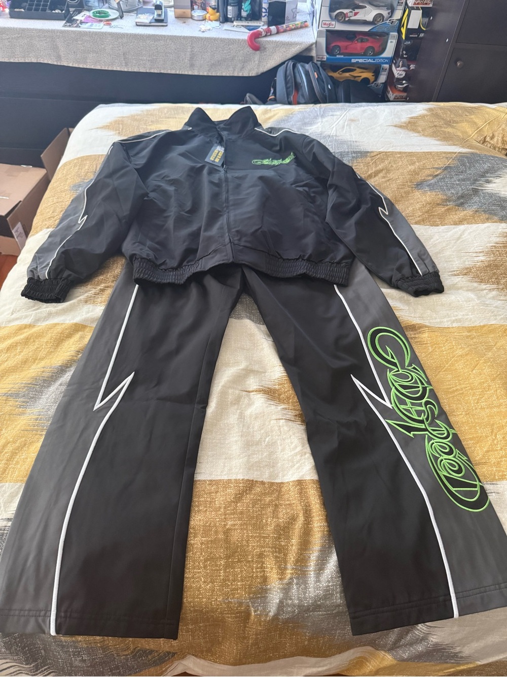 Godspeed Men’s Full TrackSuit Black, Grey & Neon Size M